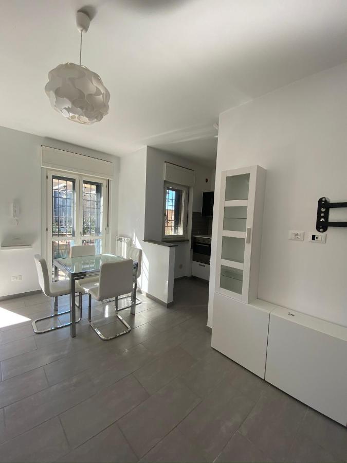 Villino Airport Ciampino Apartment *